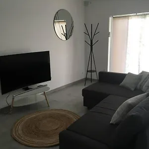 Lumineux Et Confortable Dans Un Mas Provencal Appartement
